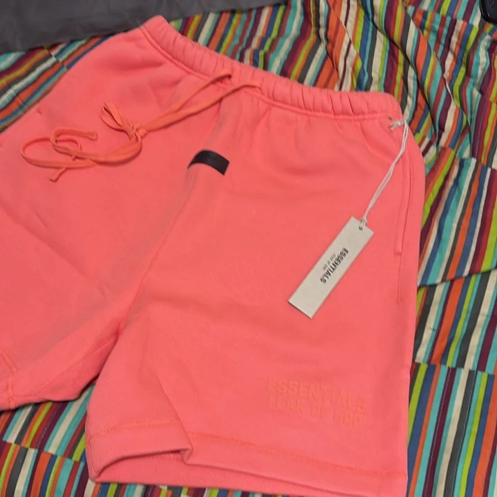 Sale Today Fear of God, essentials, coral short size, medium brand new w… - Picture 3 of 16
